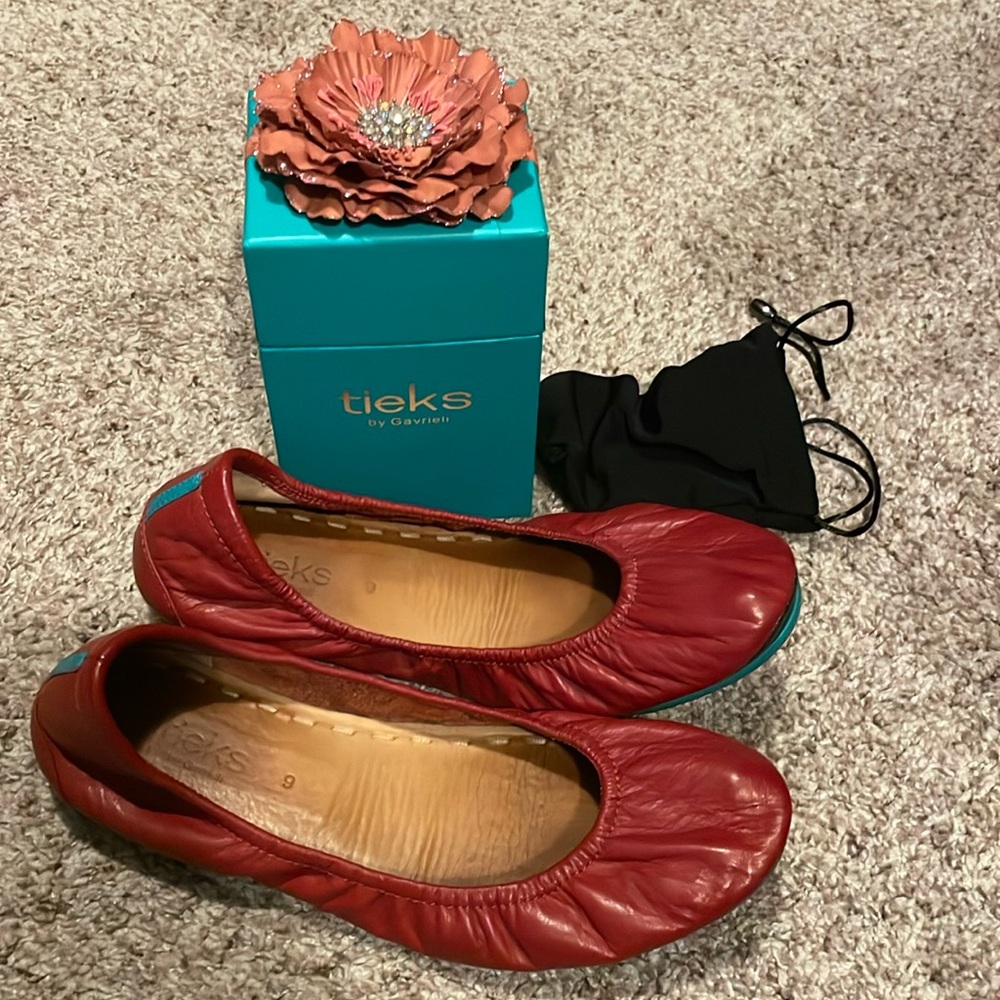 Tieks ballet flats cardinal red size 9 with original box